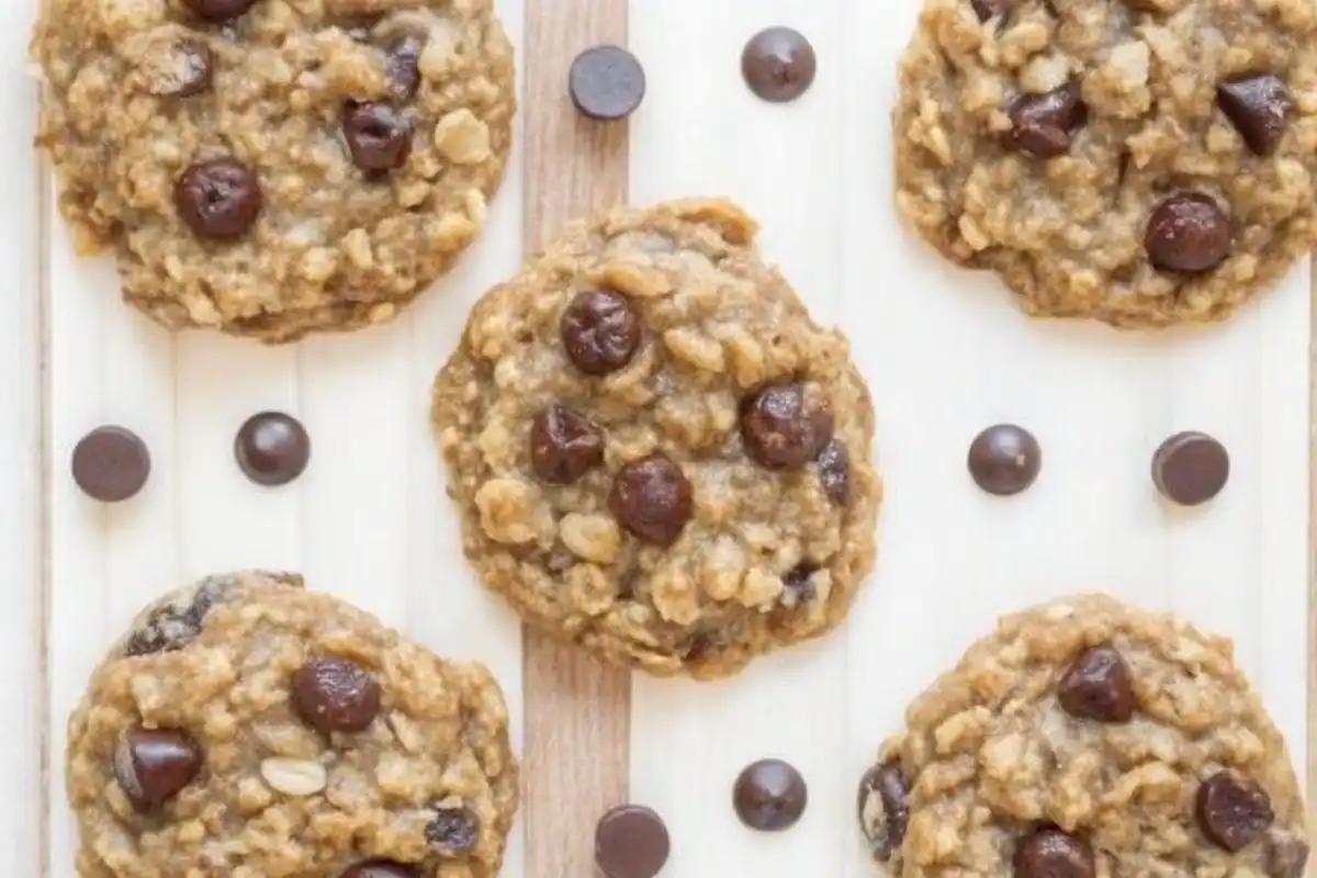 Oatmeal Chocolate Chip Cookies are soft, chewy, and full of hearty oats and melty chocolate—perfect for snacking or sharing anytime!