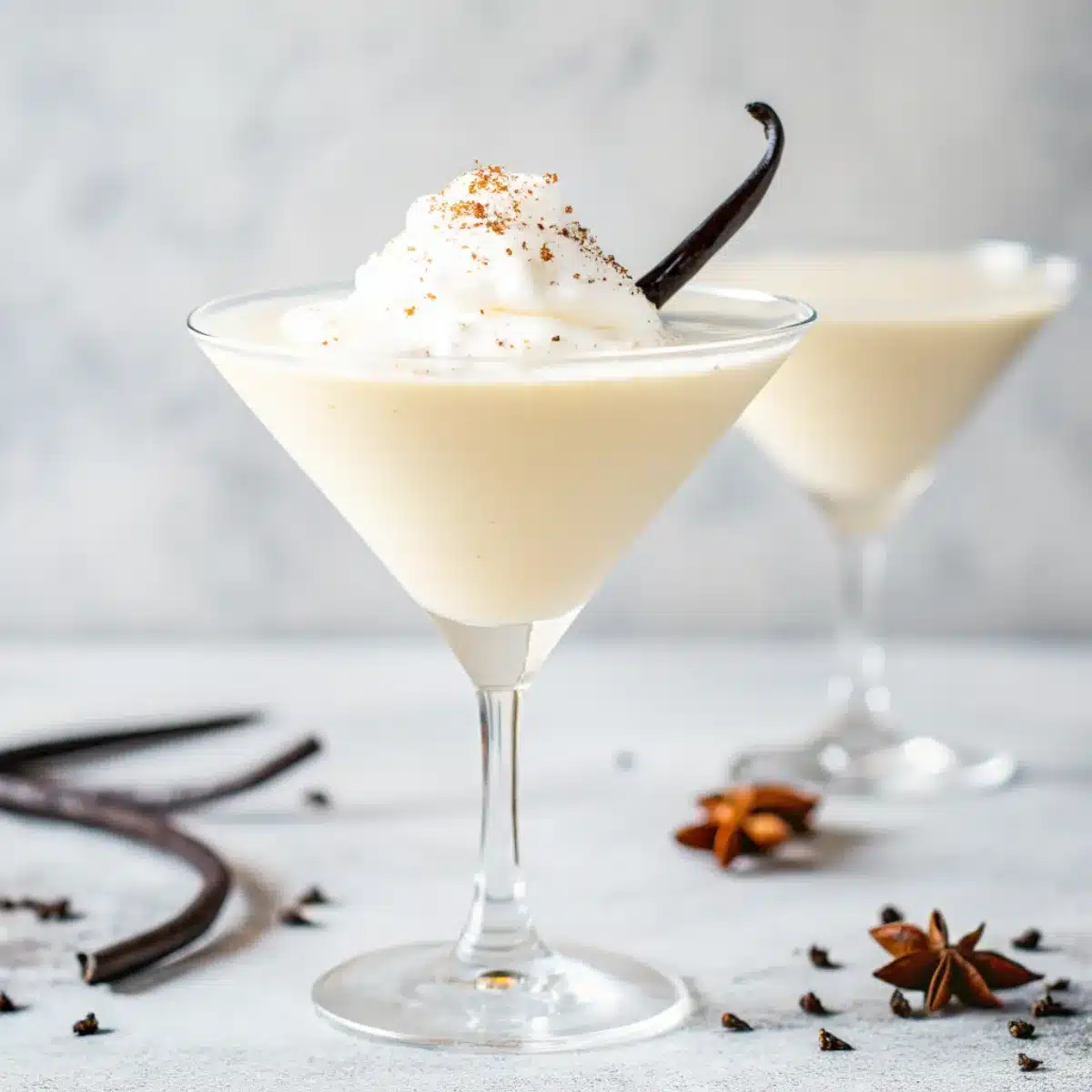 Vanilla Bean Martini is a luxurious cocktail made with vanilla vodka, cream liqueur, and real vanilla. Smooth, elegant, and perfect for Christmas or winter celebrations.